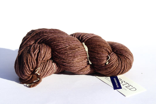 Worsted Polvoriento 074